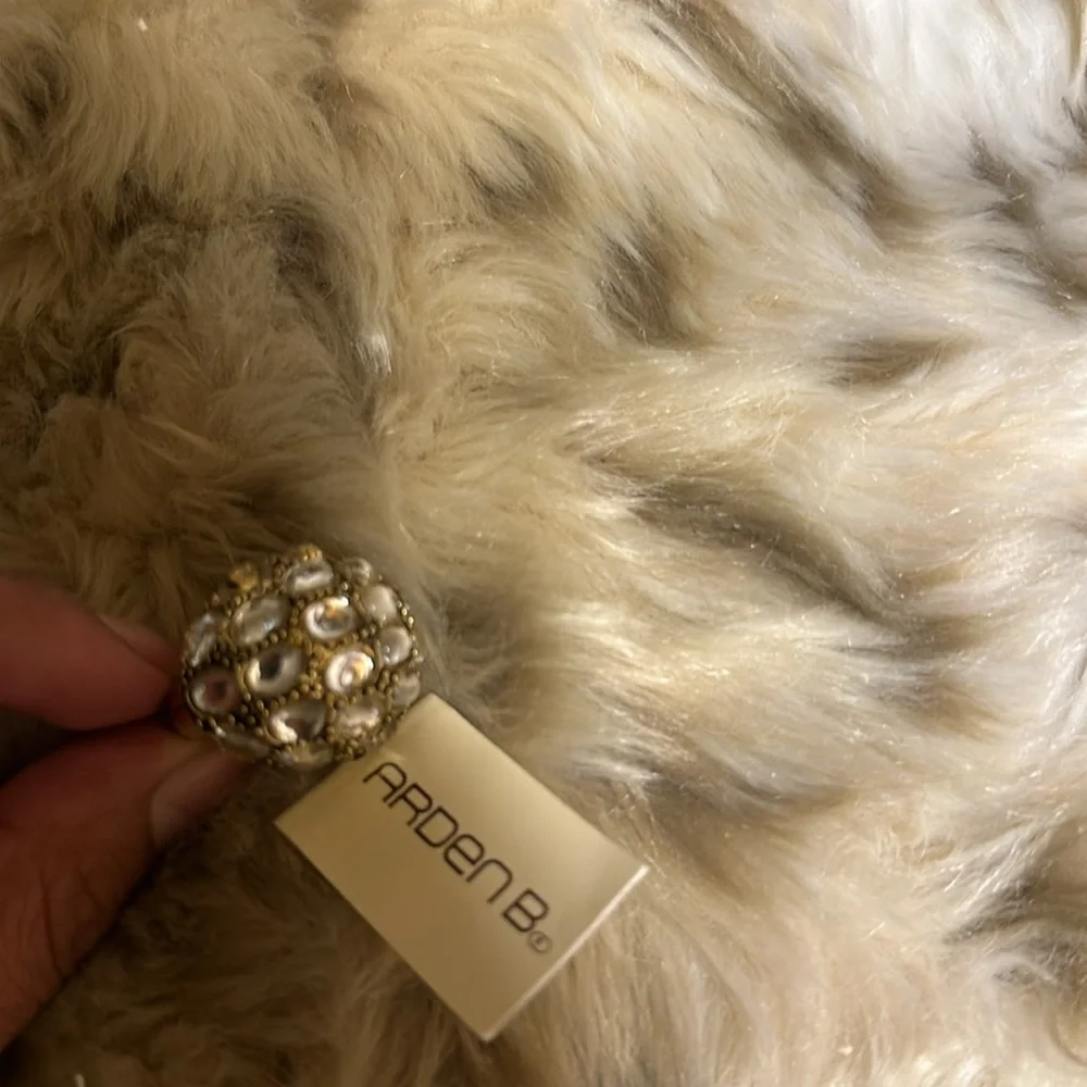 COPY - Arden B. Coctail ring nwt - Picture 5 of 5